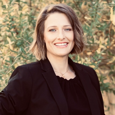 Angela Lefebvre